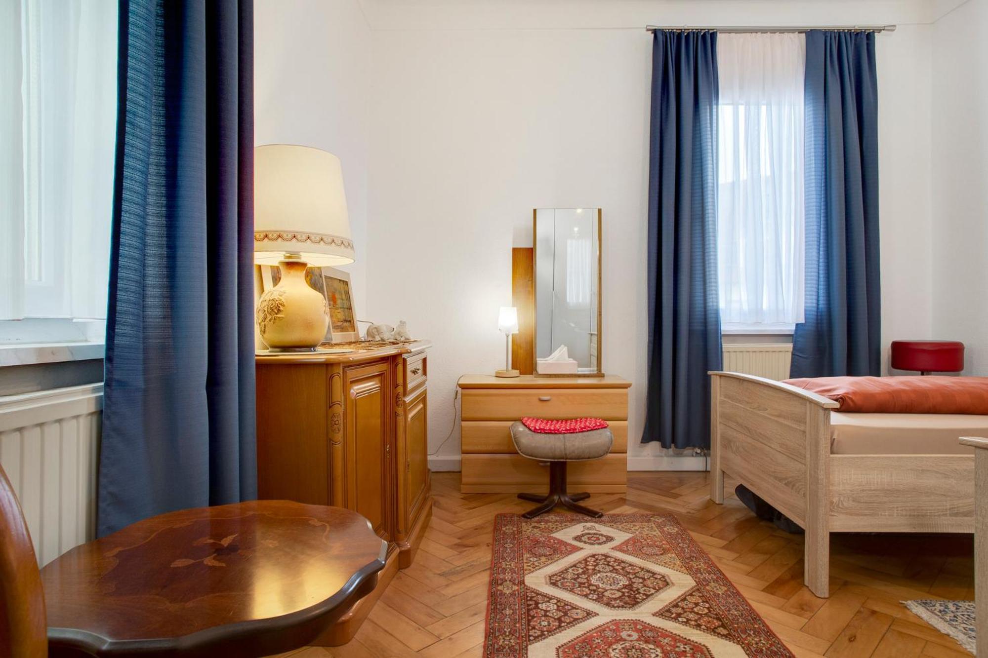 Apartment Siravit Am *